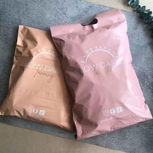 With HANDLE Custom Logo Printed <b>Compostable</b> Polymailer Plastic Mailer Clothes Mail Shipping Packaging Mailing <b>Bag</b> for Clothing - Product Image 4