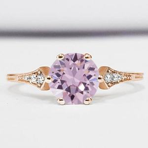 เครื่องประดับเงินแท้ 925 ประดับควอตซ์ลาเวนเดอร์ทรงสามเหลี่ยม สำหรับผู้หญิง ทันสมัยและสง่างาม เหมาะสำหรับงานปาร์ตี้และงานหมั้น - Product Image 3