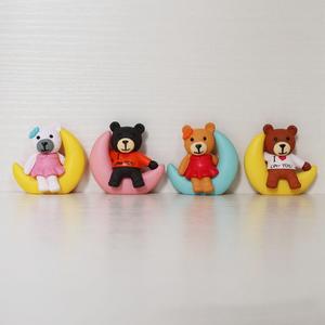 Oso sentado <span class=keywords><strong>en</strong></span> la Luna decoración del hogar Mini artesanías de resina DIY accesorios de mesa de coche pequeño adorno - Product Image 5