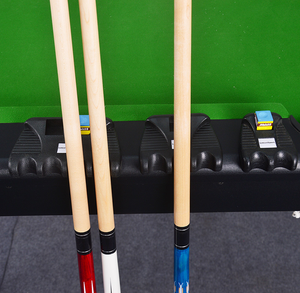 Support de queue de billard en caoutchouc de haute qualité pour table de billard avec fixation à 2/3/4 griffes - Product Image 1
