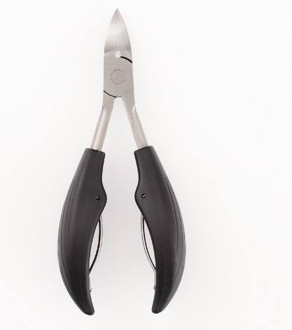 Black chick-nose pliers
