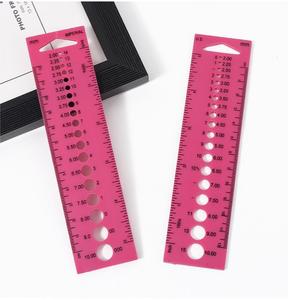 Aiguille de chandail en plastique en gros outil auxiliaire de mesure de couture étrier règle tissage ensemble accessoires pour couture couture - Product Image 2
