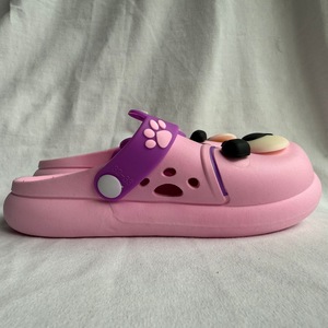 Zoccoli in PVC con design a impronta di zampa, punta tonda, suola in EVA imbottita, ciabatte estive per bambini, taglia 32-33 - Product Image 3