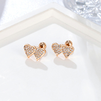 Pendientes de tuerca con cierre de rosca al por mayor de NYH Jewelry, aretes de moda para mujer con forma de corazón y circonita, chapados en oro.