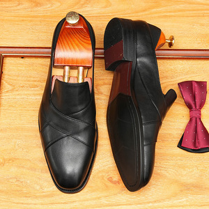 Zapatos formales de hombre de alta gama, cómodos, con cordones, suela antideslizante y diseño con inserciones, para bodas y fiestas. - Product Image 3
