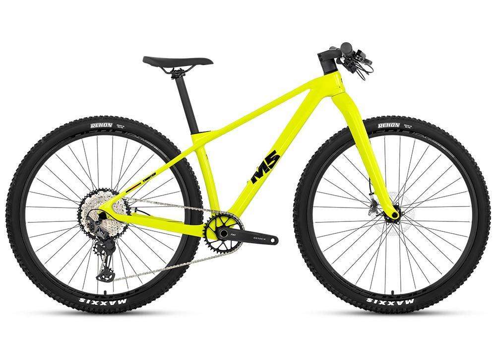 สีเหลืองคริสตัล