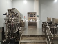 Machine de production de crème pour le visage, mélangeur de crème cosmétique, machine d'émulsification homogène sous vide
