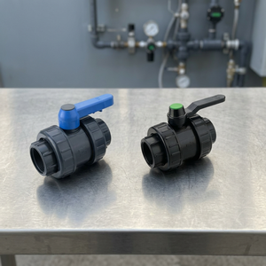 Válvula de bola de doble unión de alta calidad OEM para exportación a granel, válvula manual de cierre de agua para agricultura/granja en espacios reducidos - Product Image 3