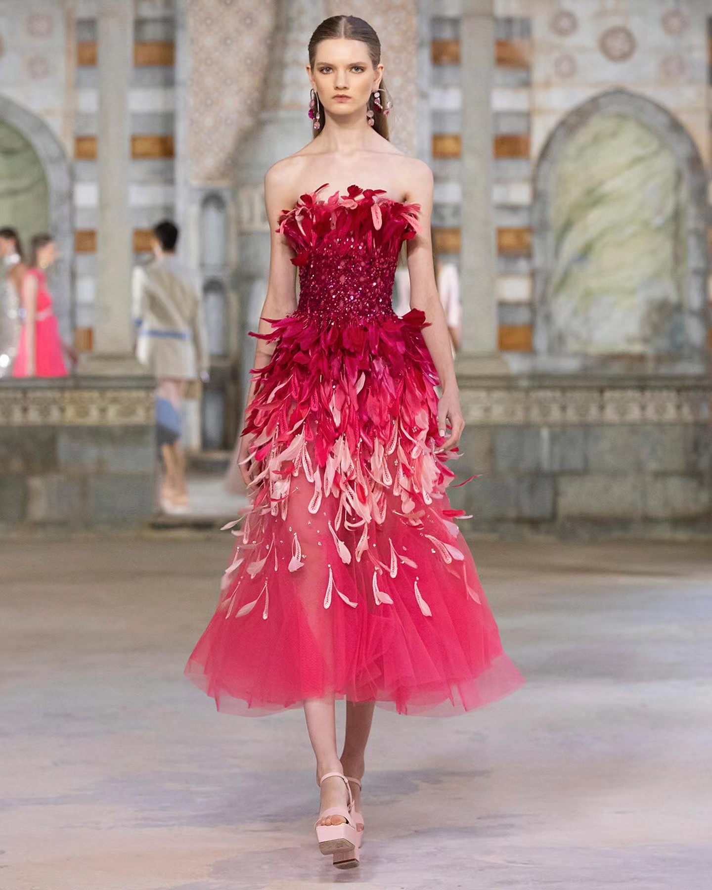 ED2342 Luxury Fashion Women Sleeveless Midi Strapless Dress Feather Pearl  Pink Unique Clothing Elegant Evening Dresses