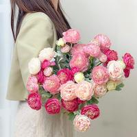 Décorations à 3 têtes de fleurs artificielles floquées en soie et en tissu de style nordique pour mariage et fête des mères