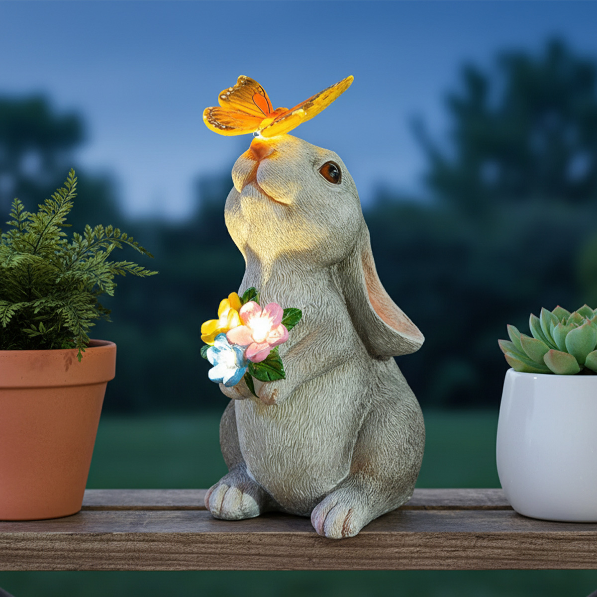 Compact Portable Resin Bunny Solar Powered Garden Light Outdoor LED Landscape Lamp for Balcony, Porch and Terrace with CE RoHS