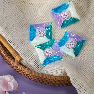 كبسولات إزالة البقع السريعة 5 في 1 جل قوي للعمل السريع والعطر يدوم طويلاً - Product Image 1