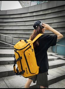 Sac de sport de voyage en nylon grande capacité pour homme et femme, personnalisé, imperméable, avec logo imprimé, sac de sport à bandoulière, sac de sport portable - Product Image 3