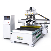 Machine de fraisage CNC 3 axes 1325 à haute rigidité pour le bois avec contrôle Mach3, moteur et composants de base à roulements