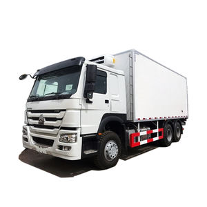 OFFERTA SPECIALE <span class=keywords><strong>Camion</strong></span> Frigorifero Usato Sinotruck HOWO 4x2 con Trasmissione Manuale Motore Diesel Furgone con Vano Refrigerato in Vendita - Product Image 1