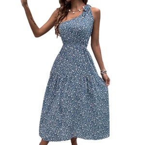 Tùy Chỉnh Mới Nhất Thiết Kế Nữ Chất Lượng Cao Thời Trang Mùa Hè Hoa In Một Vai Hôn Bên Dài Một Dòng Midi Phụ Nữ Ăn Mặc 2022 - Product Image 3