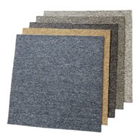 Karpet Kantor Berbentuk Ubin 50x50 Kedap Suara Polipropilena Tahan Aus Ramah Lingkungan Alas PVC/EVA Lantai Persegi Mewah Komersial