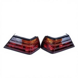 Feux arrière <span class=keywords><strong>Mercedes</strong></span> <span class=keywords><strong>Benz</strong></span> Classe E W124 avec lentille tricolore à visibilité améliorée pour la conduite de nuit - Product Image 4
