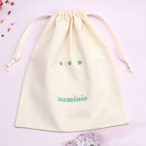 Sacs de shopping anti-poussière pour chaussures à double cordon avec logo personnalisé, en coton mousseline recyclé, pochette à cordon, tailles personnalisables et recyclables - Product Image 3