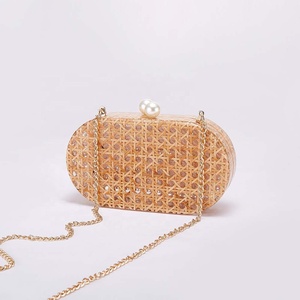 Sac à main élégant en acrylique pour <span class=keywords><strong>femme</strong></span>, motif tressé, sac bandoulière carré avec chaîne dorée, style rotin - Product Image 5