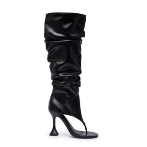 Stivali alti al ginocchio con increspatura nera da donna personalizzati alla moda stivali con <span class=keywords><strong>tacco</strong></span> a spillo estivi a punta quadrata - Product Image 1