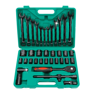 Kit d'outils de réparation automobile Ananke Tools de 37 pièces avec jeu de clés à douilles à cliquet en acier au carbone, étui rigide, OEM disponible - Product Image 1