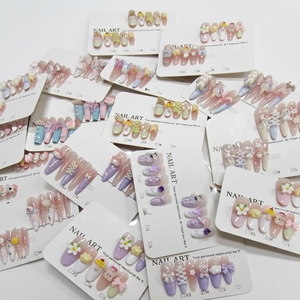 Venta al por mayor de 10 piezas de <span class=keywords><strong>uñas</strong></span> postizas de <span class=keywords><strong>gel</strong></span> pintadas a mano, hermosas <span class=keywords><strong>uñas</strong></span> acrílicas de lujo hechas a mano, <span class=keywords><strong>uñas</strong></span> postizas 3D de alta calidad. - Product Image 1