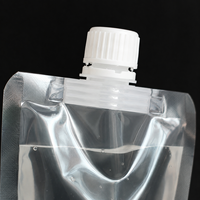 En stock, sachet debout refermable en plastique laminé recyclable avec bec verseur, emballage liquide, bec d'aspiration transparent pour huile/jus/eau