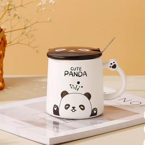 Taza de panda de dibujos animados con personalidad creativa con tapa, cuchara, taza de café de oficina, taza de bebida simple de cerámica con saludo de mano - Product Image 4