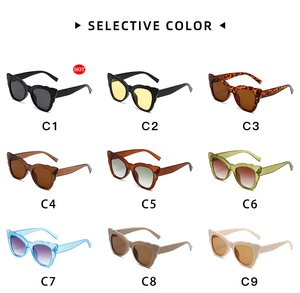 แว่นกันแดดแฟชั่นหรูหราดีไซน์เนอร์สั่งทำพิเศษสำหรับผู้หญิงและผู้ชาย รุ่นปี 2025 แบรนด์ดัง โลโก้ แว่นตาทรงแคทอาย ทรงผีเสื้อ ขายส่ง - Product Image 6