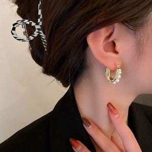 Pendientes de Aro en Forma de U con Perlas de Imitación, Estilo Coreano, Modernos y Elegantes, Accesorios de Joyería Fina para Mujer - Product Image 4