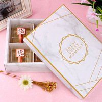 Boîtes à gâteaux en carton avec impression personnalisée, emballage pour mariage, boîtes en papier pour cupcakes et marbre rose, avec insertion 2/4/6/12, 10 pièces