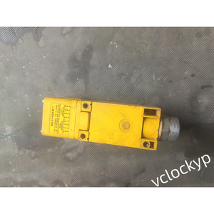 เซ็นเซอร์โฟโตอิเล็กทริกแบบสะท้อนแสง Banner RSBLVAG, 0.3 - 4.5 เมตร, แบบโพลาไรซ์ - Product Image 2