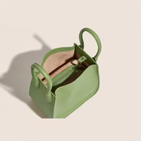 Vente en gros de sacs fourre-tout en cuir véritable de qualité supérieure sacs besace à bandoulière tendance pour femmes sac seau décontracté de grande capacité