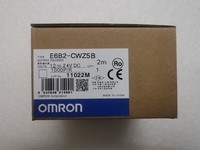 Encodeur rotatif E6B2-CWZ5B prêt à être expédié