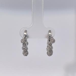 ต่างหูห่วงทองเหลืองชุบทองคำขาว Tianyu Gems ประดับพู่ทรงกลมและเพชรคิวบิกเซอร์โคเนีย ดีไซน์คลาสสิกสำหรับผู้หญิง - Product Image 5