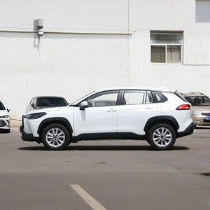 2023年丰田卡罗拉 Cross 2.0L 二手车 深色内饰 汽油 热销 中国 适用于2022年 2023年 2024年 - Product Image 4