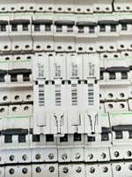 Interruptor Automático C65 4P 10A 16A 20A 25A 32A 40A 50A 63A PLC