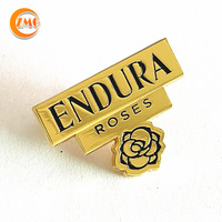 Fabricación de Insignias Metálicas Personalizadas de Alta Calidad con Baño de Oro al por Mayor