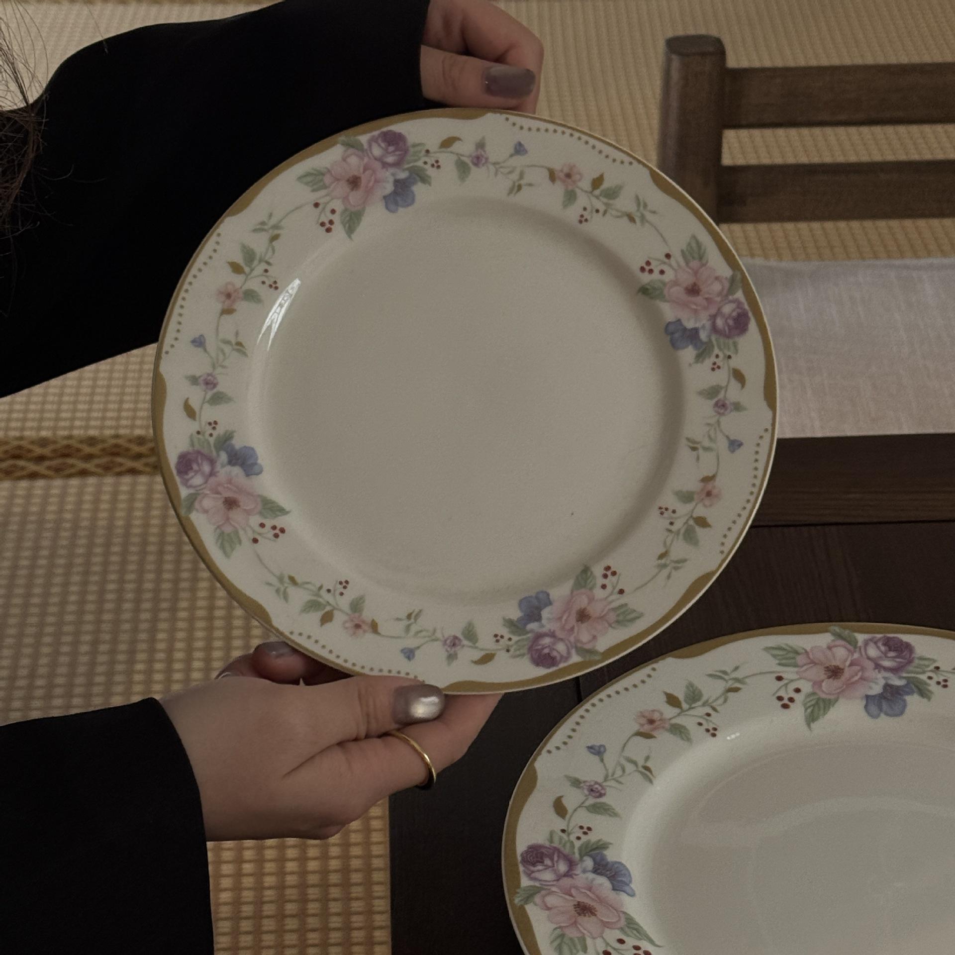 "Flowers Bloom like Gold 8-inch plate, 20*2.5.