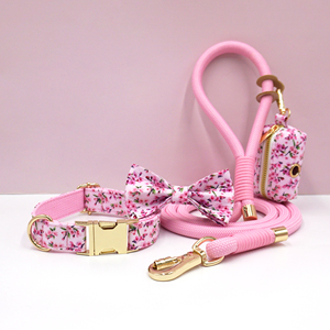 Conjunto de Collar para Perro con Diseño Floral de Primavera y Verano, un Hermoso y Práctico Collar para Perro que Combina con una Correa de Cuerda Tejida a Mano Resistente - Product Image 1