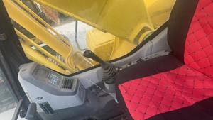 Vente en gros de pelleteuse à PC200-7 Komatsu d'occasion Machines de terrassement avec 1 an de garantie Pelle sur chenilles compétitive Pr - Product Image 5