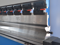 Presse plieuse hydraulique CNC entièrement automatique WC67K 400T, machine de pliage de tôles électro-hydraulique servo pour l'acier inoxydable et l'aluminium