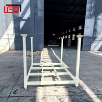 Poteaux de palettes en acier industriel |   Capacité de plus de 2000 kg durable |   Conception empilable et pliable |   Rayonnage à palettes OEM pour entrepôt, robuste