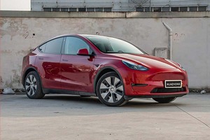 2025 Voiture <span class=keywords><strong>Tesla</strong></span> rouge <span class=keywords><strong>Prix</strong></span> le plus bas <span class=keywords><strong>TESLA</strong></span> MODÈLE Y Meilleure voiture électrique Voiture électrique 4 portes - Product Image 2