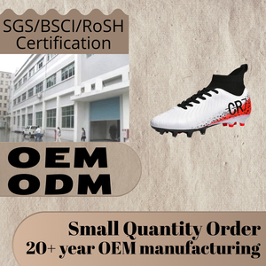 Chaussures de football professionnel junior pour hommes, meilleures ventes de l'usine, crampons de football au sol avec logo personnalisé OEM, chaussures de style basket-ball - Product Image 3