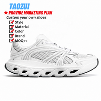 Chaussures de sport pour hommes personnalisées par les fabricants OEM, avec empeigne en mesh, superpositions, lacets et semelle épaisse découpée, style marche B35