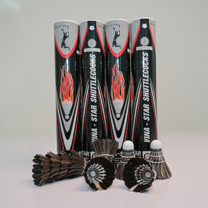 Volante de Bádminton con Logotipo Personalizado, Pluma de Ganso de Grado Torneo para Juegos Profesionales de Bádminton - Product Image 2