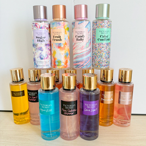 โลชั่นครีม 236 มล. และสเปรย์ฉีดพรมกลิ่นหอม 250 มล. ชุดน้ำหอมวิคตอเรีย ซีเคร็ท เวลเวท เพทัลส์ ออริจินัล สำหรับผู้หญิง - Product Image 6