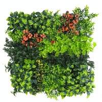Dekorasi Dinding Tanaman Buatan Hijau Desain Bunga Eucalyptus Rumput Plastik Palsu untuk Penggunaan Dalam Ruangan Latar Belakang Pernikahan Hotel